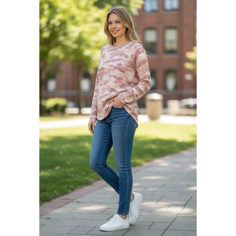 So Women's Pink Camo